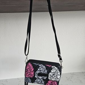 Like new Vera Bradley Purse